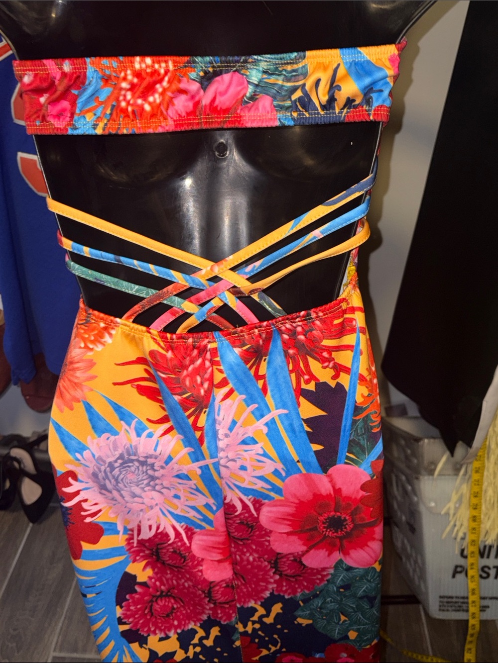 Queen Vibrant Floral Strapless Maxi Dress - Bold Orange & Multi Medium - Picture 5 of 8